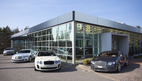 Bentley Genève : Luxe et Performance Automobile Exceptionnels
