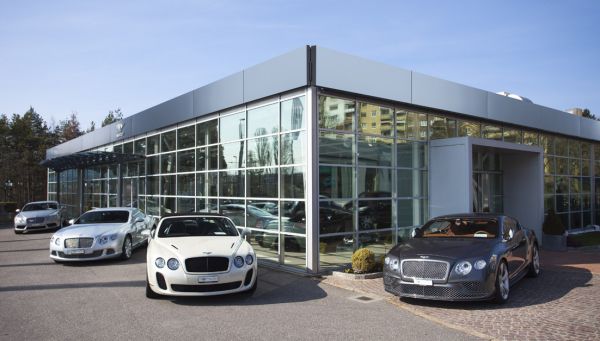 Bentley Genève : Luxe et Performance Automobile Exceptionnels
